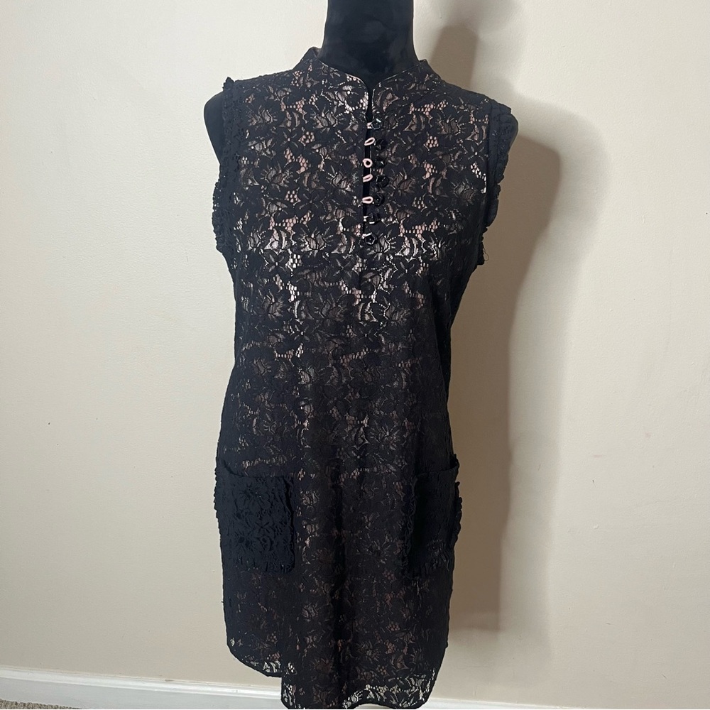 BCBG MAXAZRIA Women’s Black Lace Link Satin High Neck‎ Cocktail Mini Dress Sz M